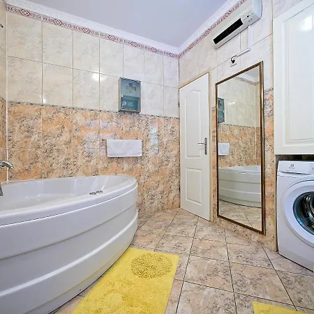 Nina Apartman Split